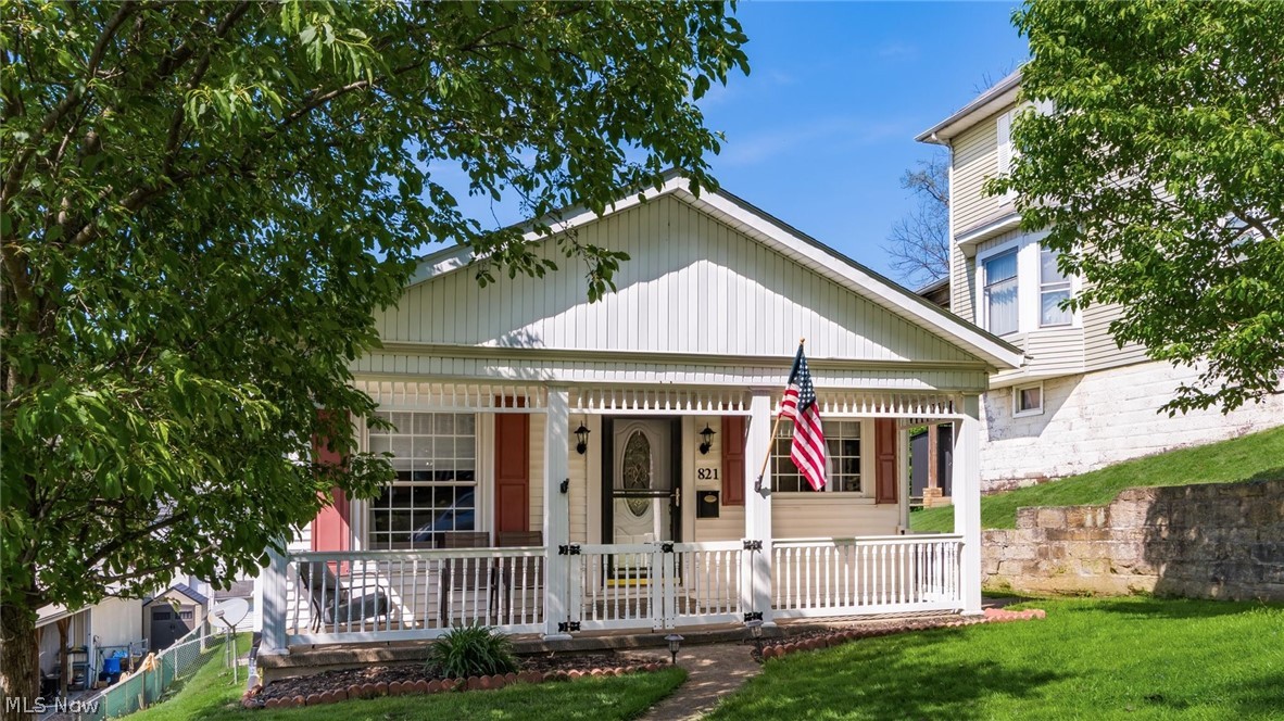 821 Stewart Avenue Cambridge OH 43725