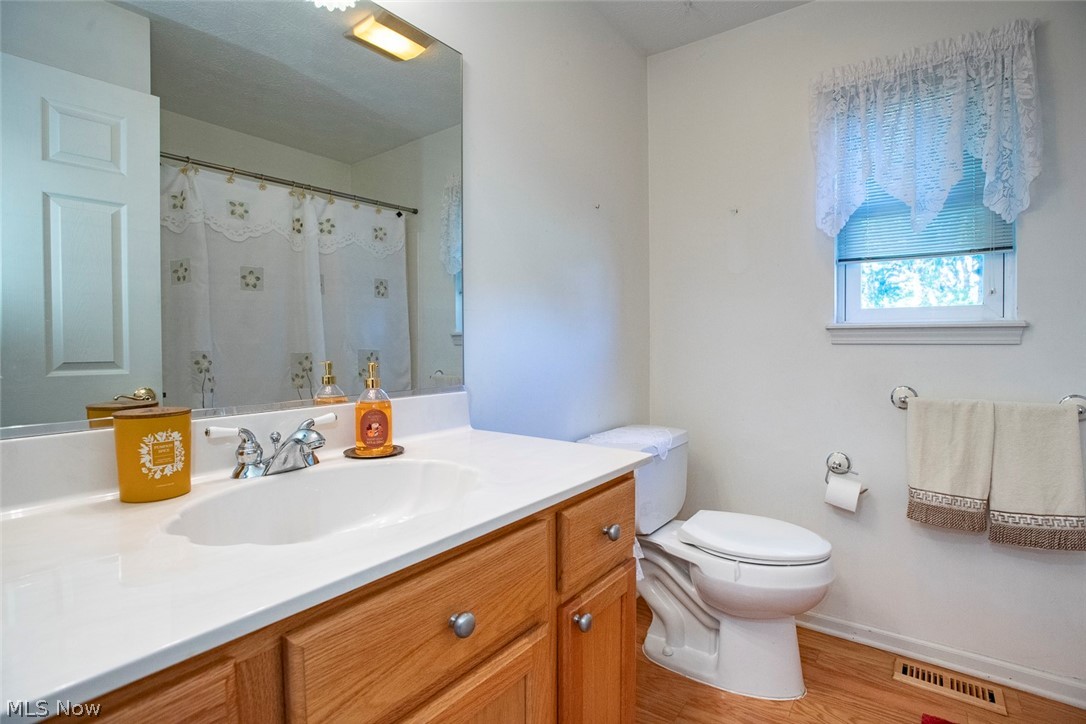 4526 Center Road Brunswick OH 44212