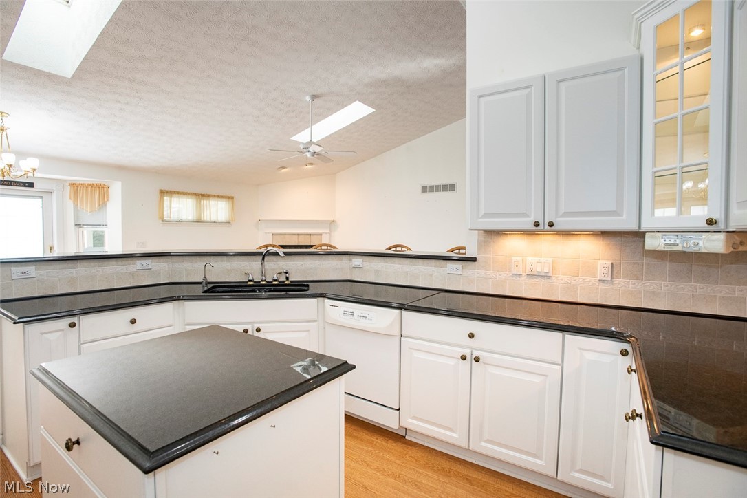 4526 Center Road Brunswick OH 44212