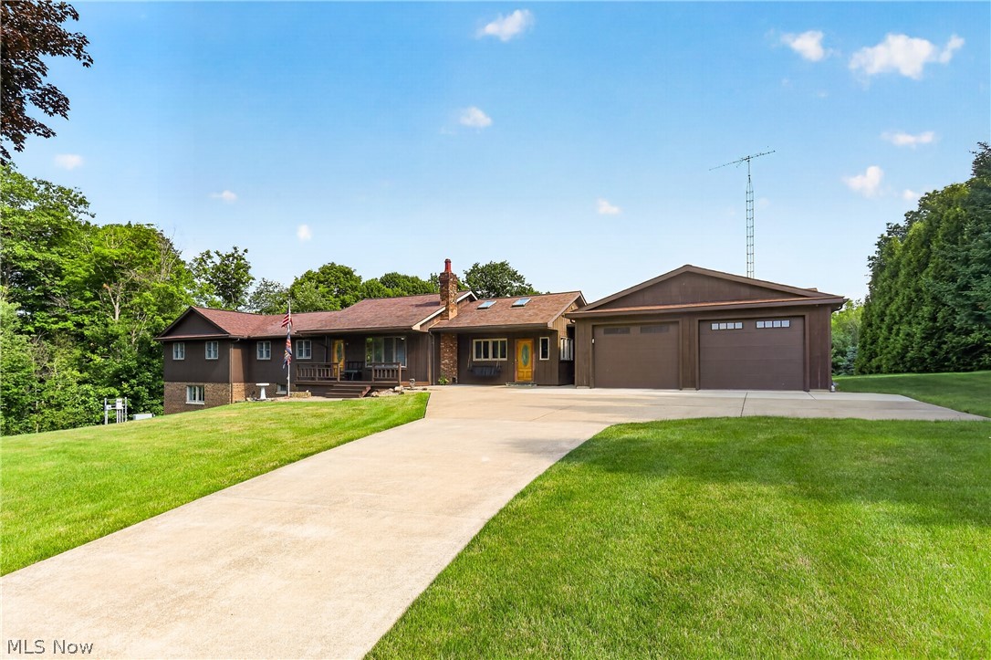 38816 Longs Crossing Road Leetonia OH 44431