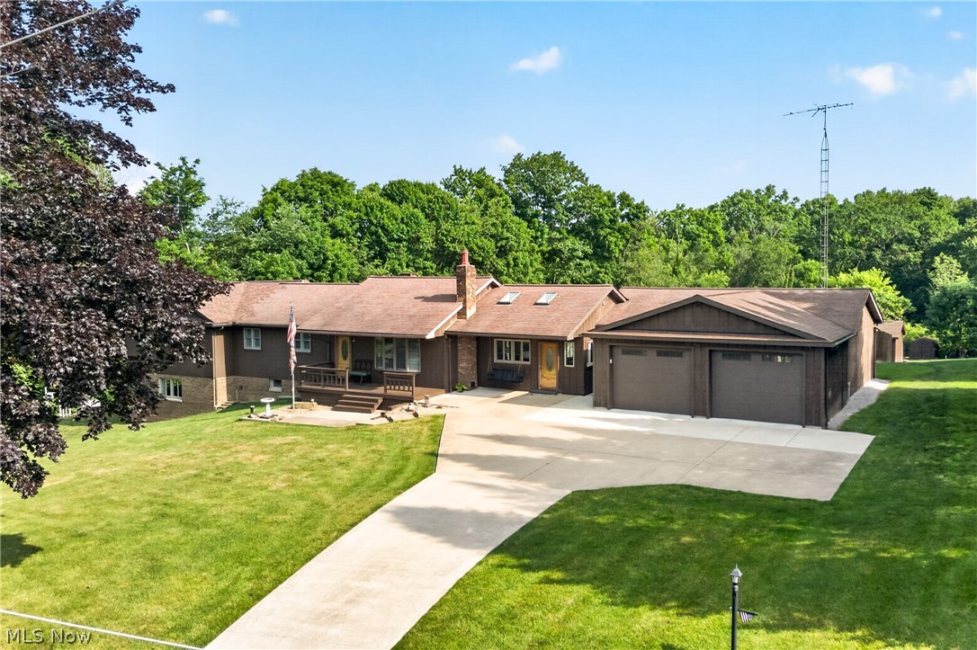 38816 Longs Crossing Road Leetonia OH 44431