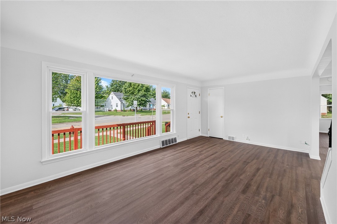 401 E 288th Street Willowick OH 44095
