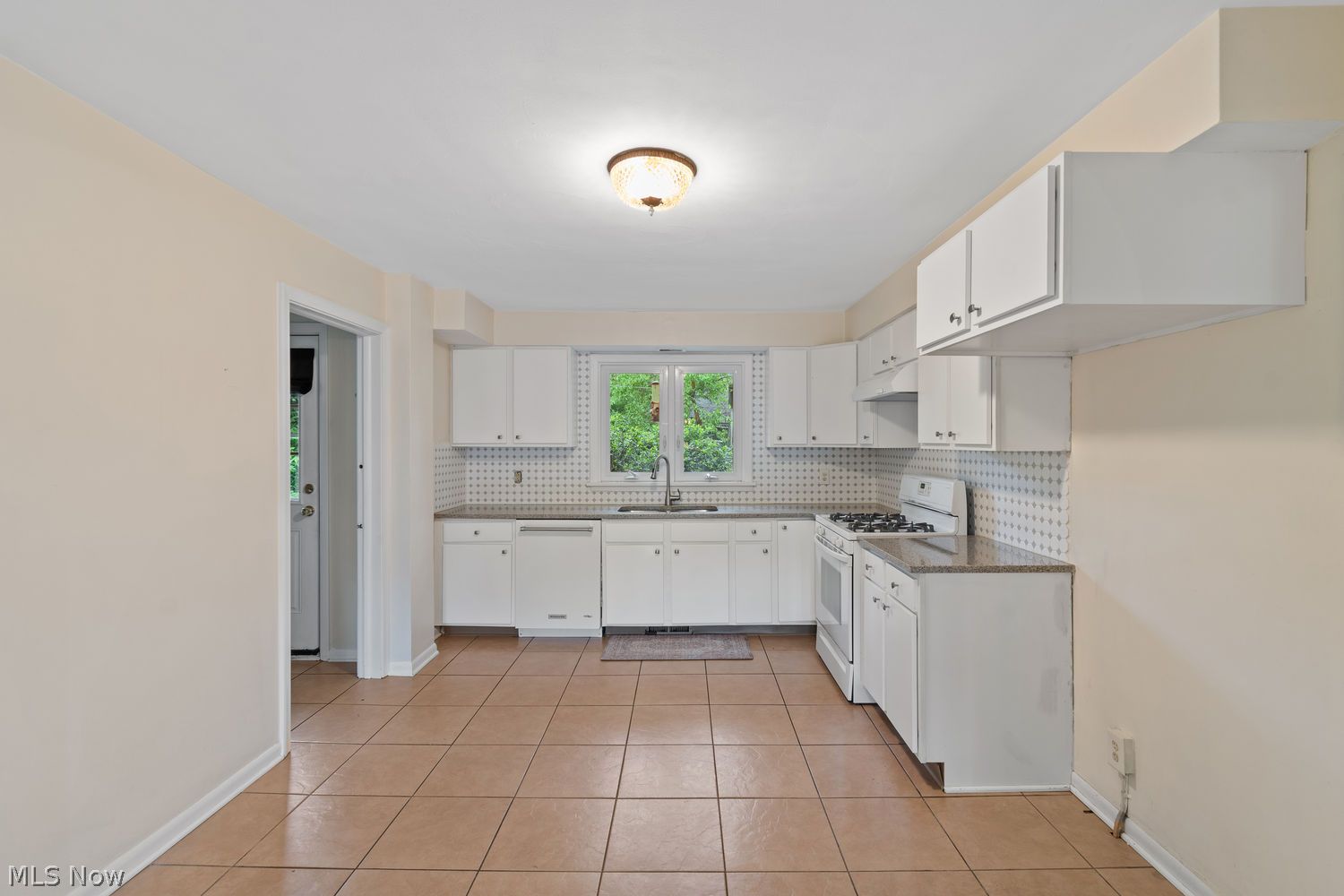 3315 Frazer Avenue NW Canton OH 44709