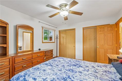 10249 Fairtree Drive Strongsville OH 44149
