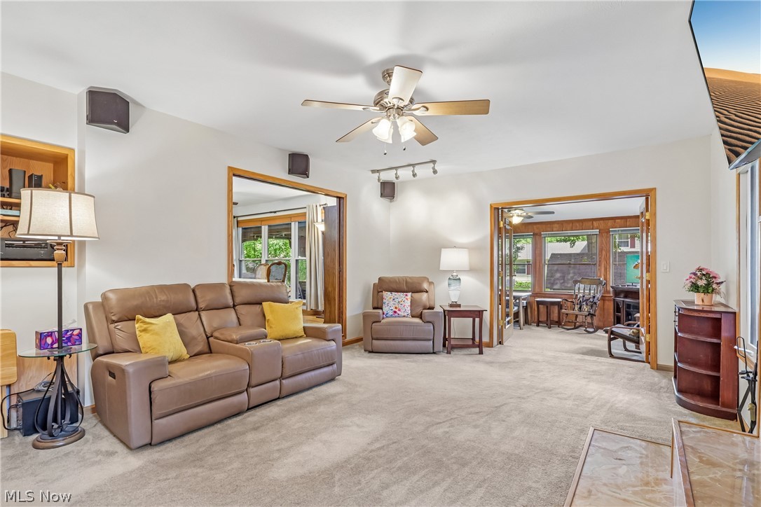 10249 Fairtree Drive Strongsville OH 44149