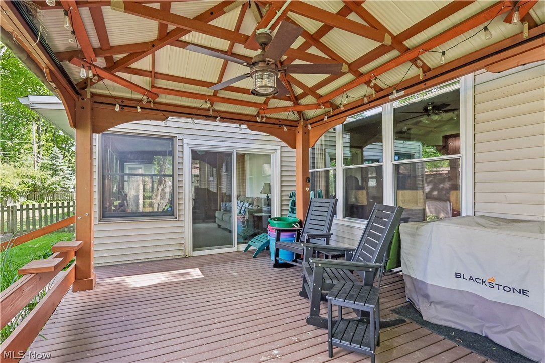 10249 Fairtree Drive Strongsville OH 44149