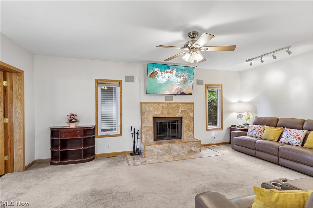 10249 Fairtree Drive Strongsville OH 44149