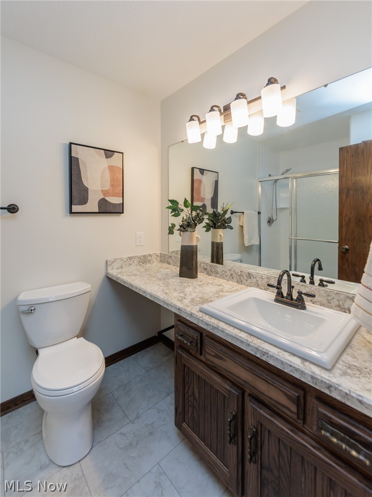 984 Meadowlark Lane Medina OH 44256