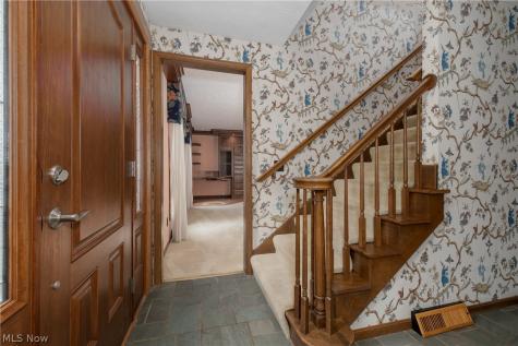 1431 Springhaven Circle NE Massillon OH 44646