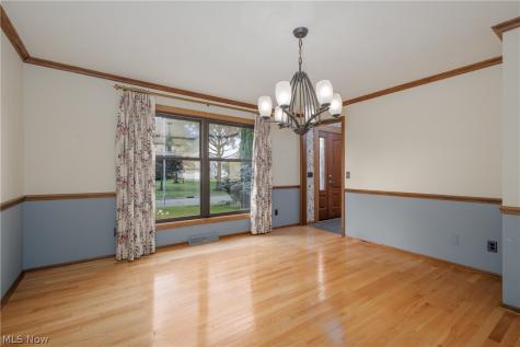 1431 Springhaven Circle NE Massillon OH 44646