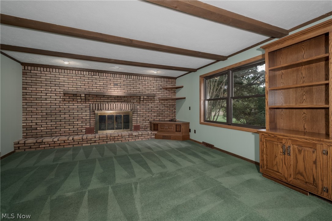 1431 Springhaven Circle NE Massillon OH 44646