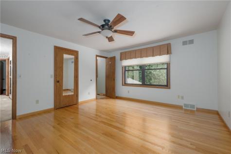 1431 Springhaven Circle NE Massillon OH 44646
