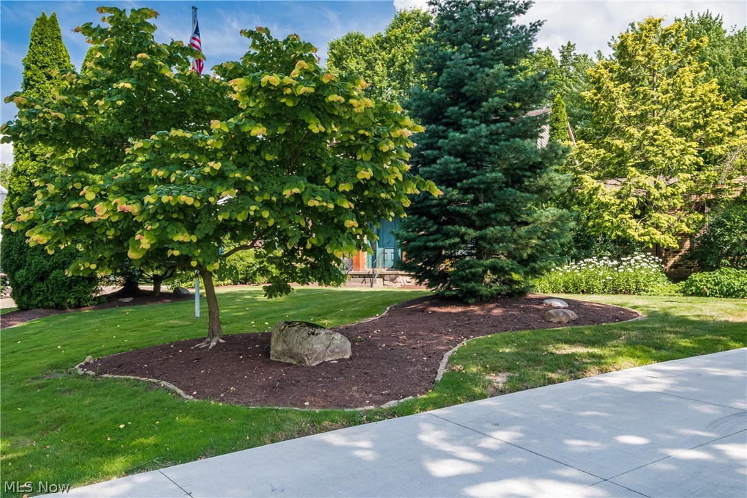 1431 Springhaven Circle NE Massillon OH 44646