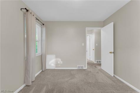 14552 Mission Road Cleveland OH 44135
