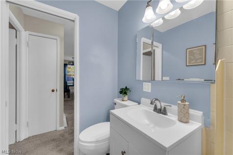 14552 Mission Road Cleveland OH 44135