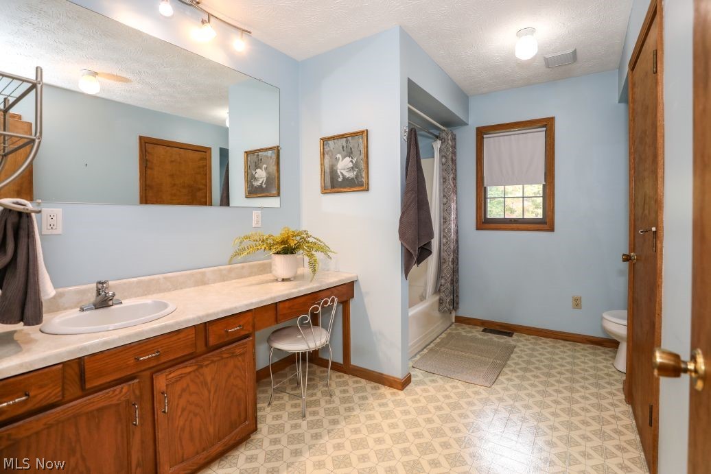 1835 Lynn Road Kent OH 44240