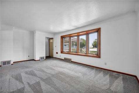 3929 E 365th Street Willoughby OH 44094