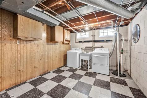 3929 E 365th Street Willoughby OH 44094