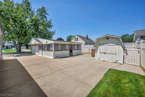 3929 E 365th Street Willoughby OH 44094