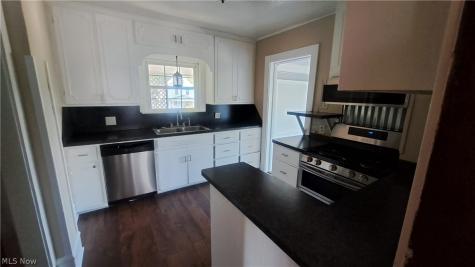 78 Fairview Avenue Millersburg OH 44654