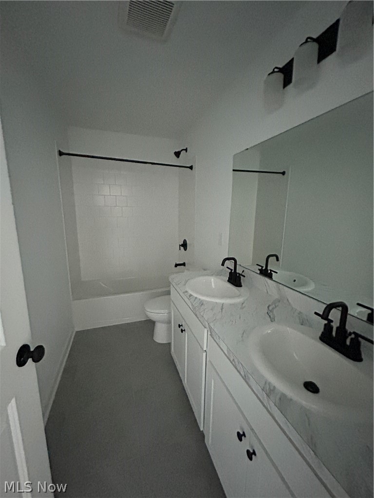 502 Cedarwood Trail Elyria OH 44035