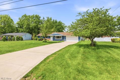 8768 Parkdale Drive North Royalton OH 44133