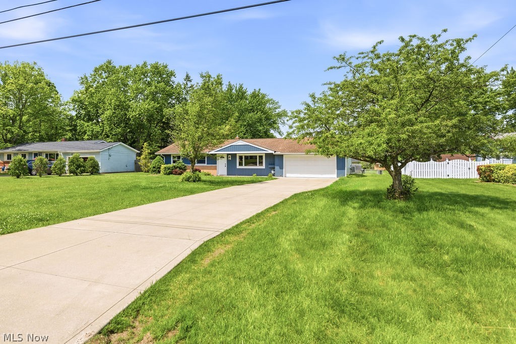 8768 Parkdale Drive North Royalton OH 44133