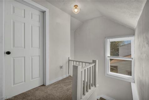 38358 Poplar Drive Willoughby OH 44094