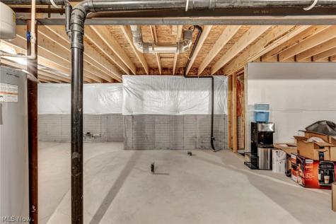 3758 Bradley Road Norton OH 44202
