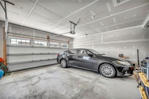 3758 Bradley Road Norton OH 44202