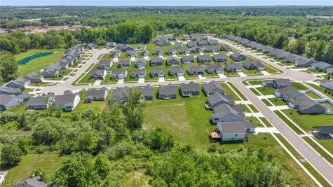 3758 Bradley Road Norton OH 44202