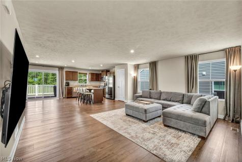 3758 Bradley Road Norton OH 44202