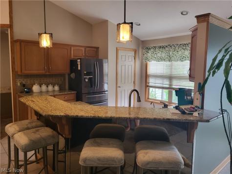 1121 Aubrey Circle Louisville OH 44641