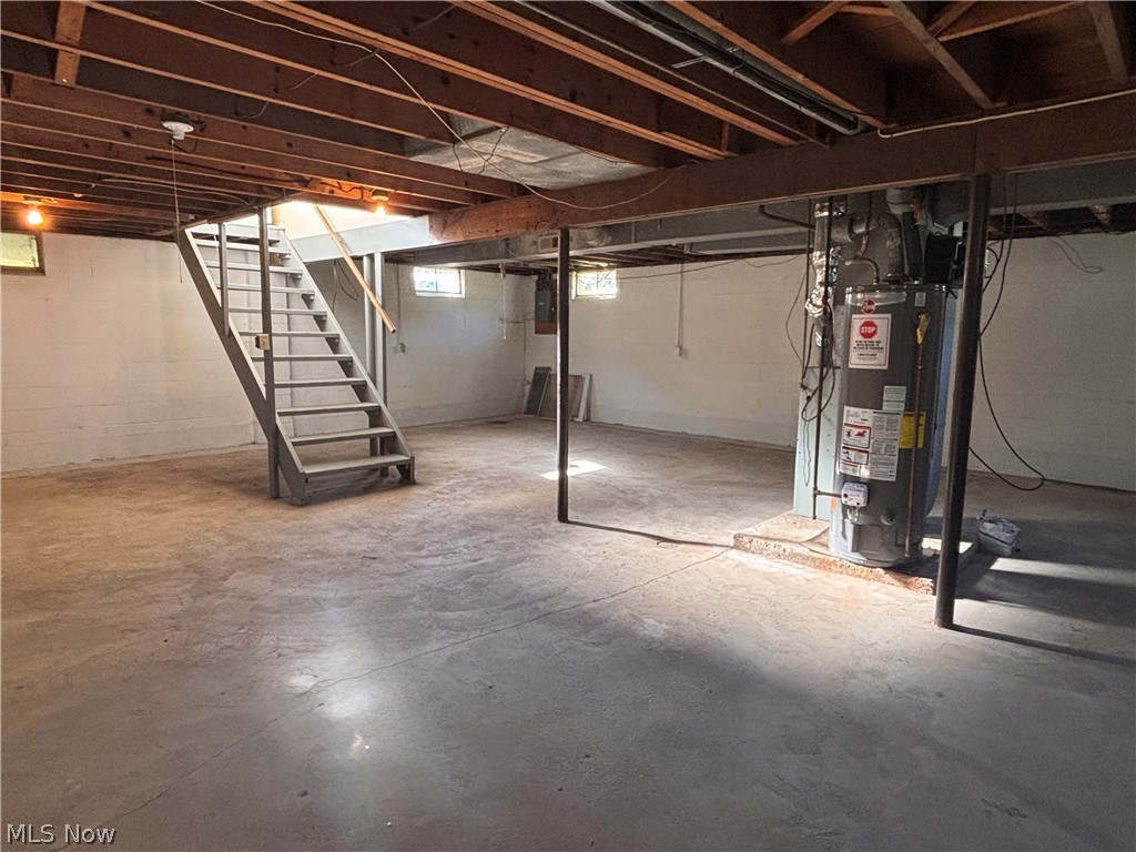 285 W Magnet Street Akron OH 44319