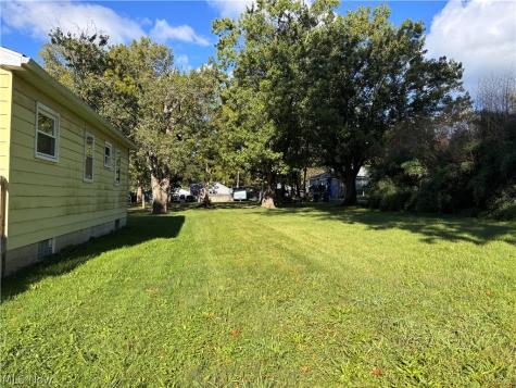 285 W Magnet Street Akron OH 44319