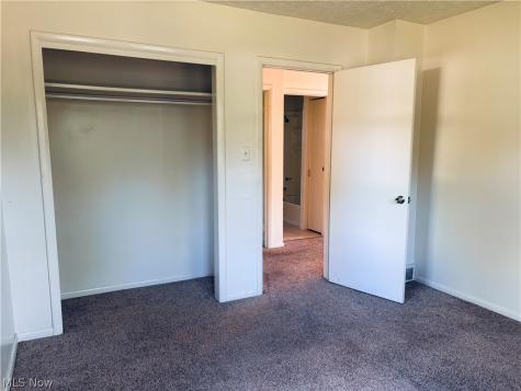 285 W Magnet Street Akron OH 44319