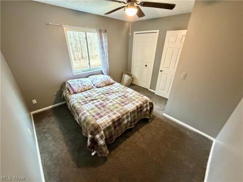 6186 Wild Oak Drive North Olmsted OH 44070