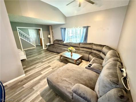 6186 Wild Oak Drive North Olmsted OH 44070