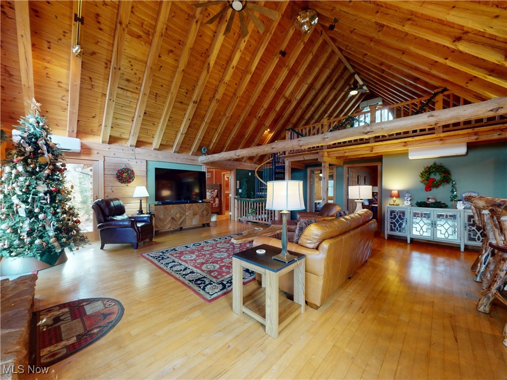1142 Tote Road Rock Creek OH 44084