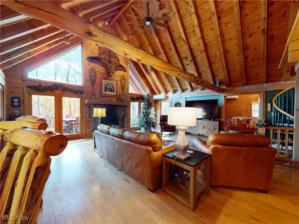 1142 Tote Road Rock Creek OH 44084