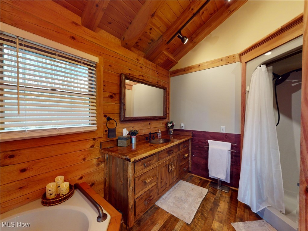 1142 Tote Road Rock Creek OH 44084