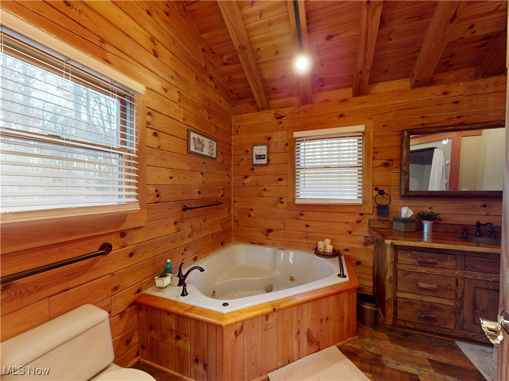 1142 Tote Road Rock Creek OH 44084