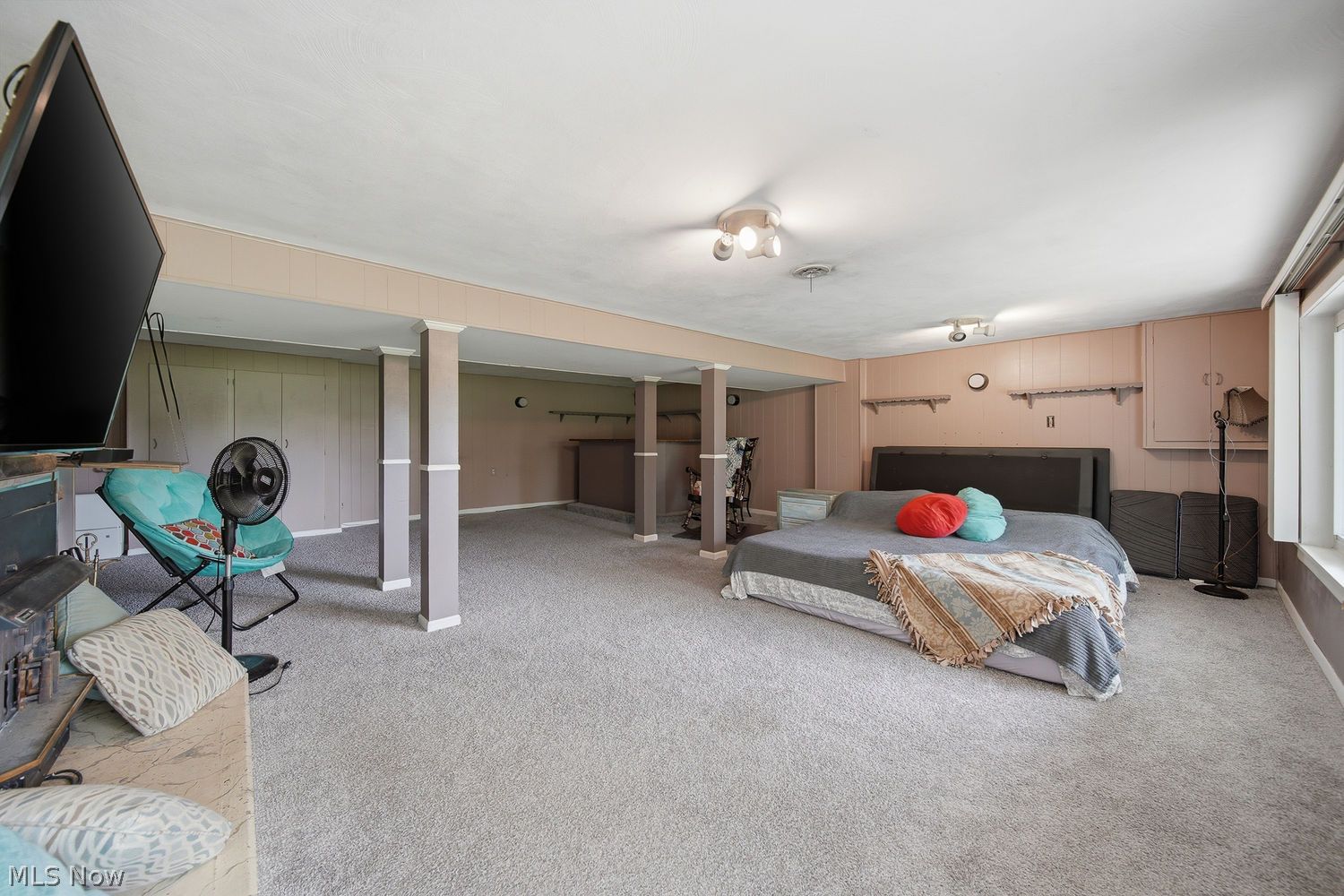 1556 Koons Road North Canton OH 44720