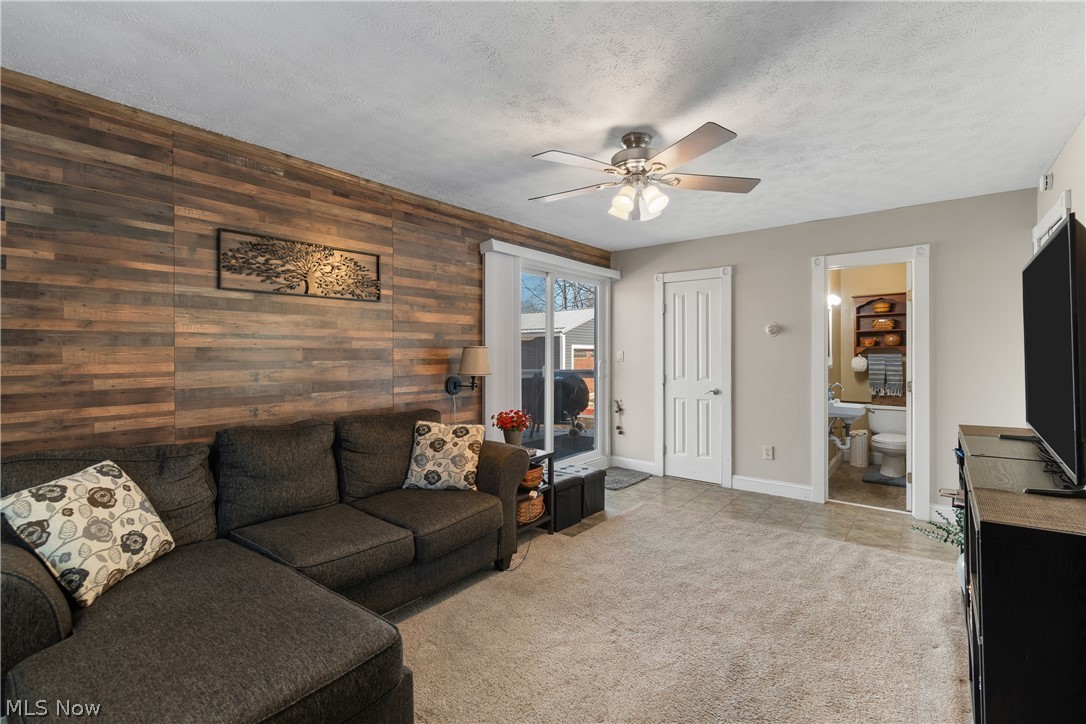 1277 Weiser Avenue Akron OH 44314