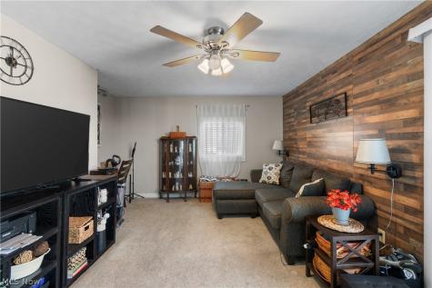 1277 Weiser Avenue Akron OH 44314