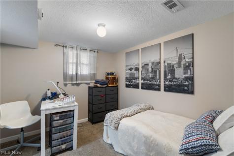 1277 Weiser Avenue Akron OH 44314