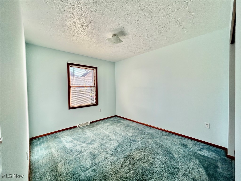 2205 Kimball Court Akron OH 44314