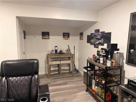105 Zenith Court Eastlake OH 44095