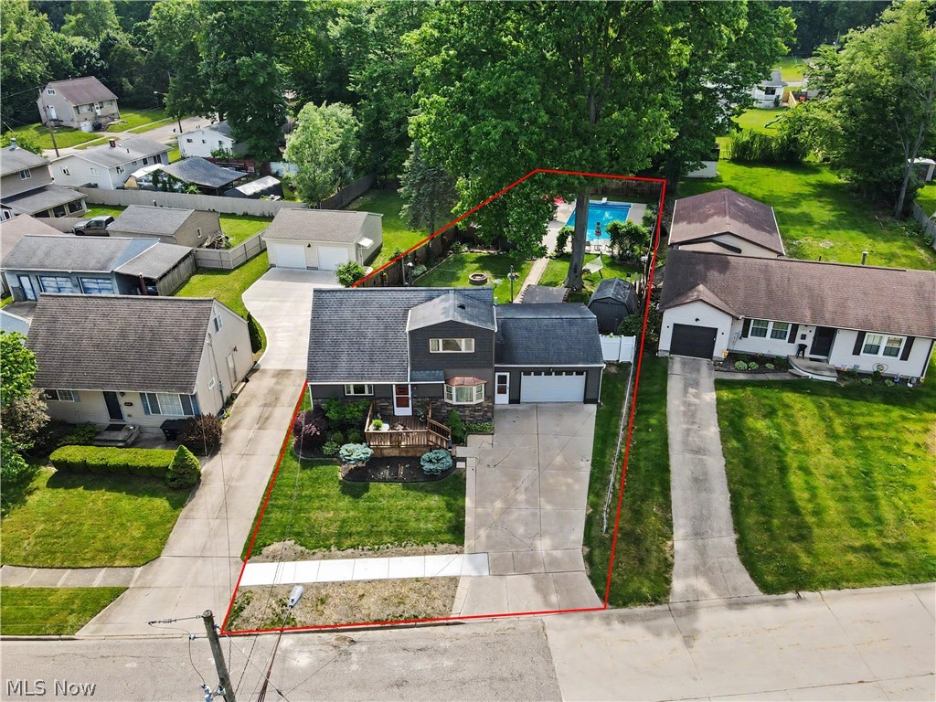 806 Tallkron Drive Akron OH 44305
