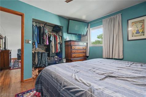 806 Tallkron Drive Akron OH 44305